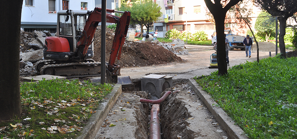 Auzo Plazaren egokitzapen lanak.